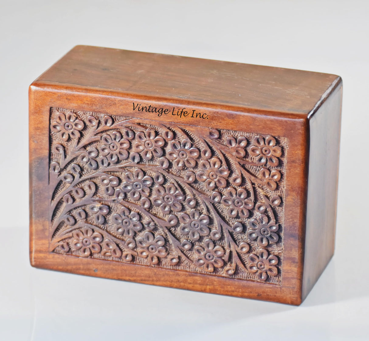 Hand Carved Wooden Cremation Urns for Human Ashes Adult & Pets, Memorial Urn Box, Keepsake for Burial/Funeral Ashes, Tree of Life Urn, Capacity 38" Cu/in (Medium 6.25 x 4.25 x 2.8 Inch)