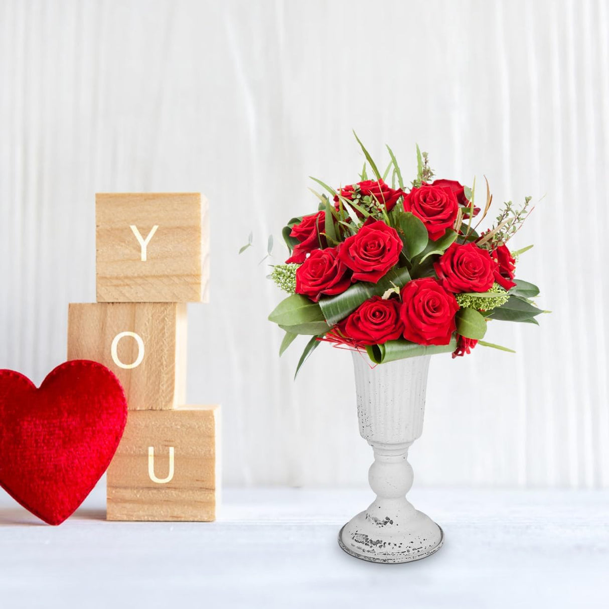 Kichvoe Vintage Metal Vase, Trumpet Vase Rustic Urn Planter Wedding Centerpiece Flower Arrangement Pot Plant Pot for Wedding Party Reception White,9.29 X 4.72 Inches