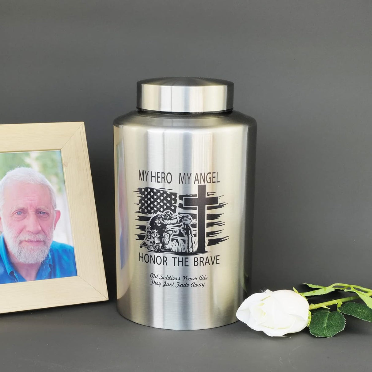 Up to 220 lbs Large Cremation Urns for Adult Male Female Ashes, Decorative Urn for Human Veteran Men Marine Patriot Ashes with Velvet Bag(Hero)