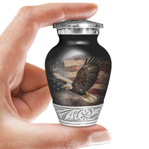 American US Flag Patriotic Eagle Urn for Human Ashes | Large Handcrafted Funeral Memorial | Decorative Cremation Urn for Women and Men