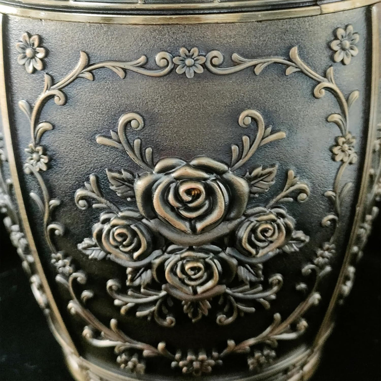 Keepsake Rose Urns for Human Ashes Medium Cremation Burial Urn for Adult Human Ashes Beautiful Zinc Alloy Decorative Funeral Urns, 7.1" H x 4.7" L（Bronze）